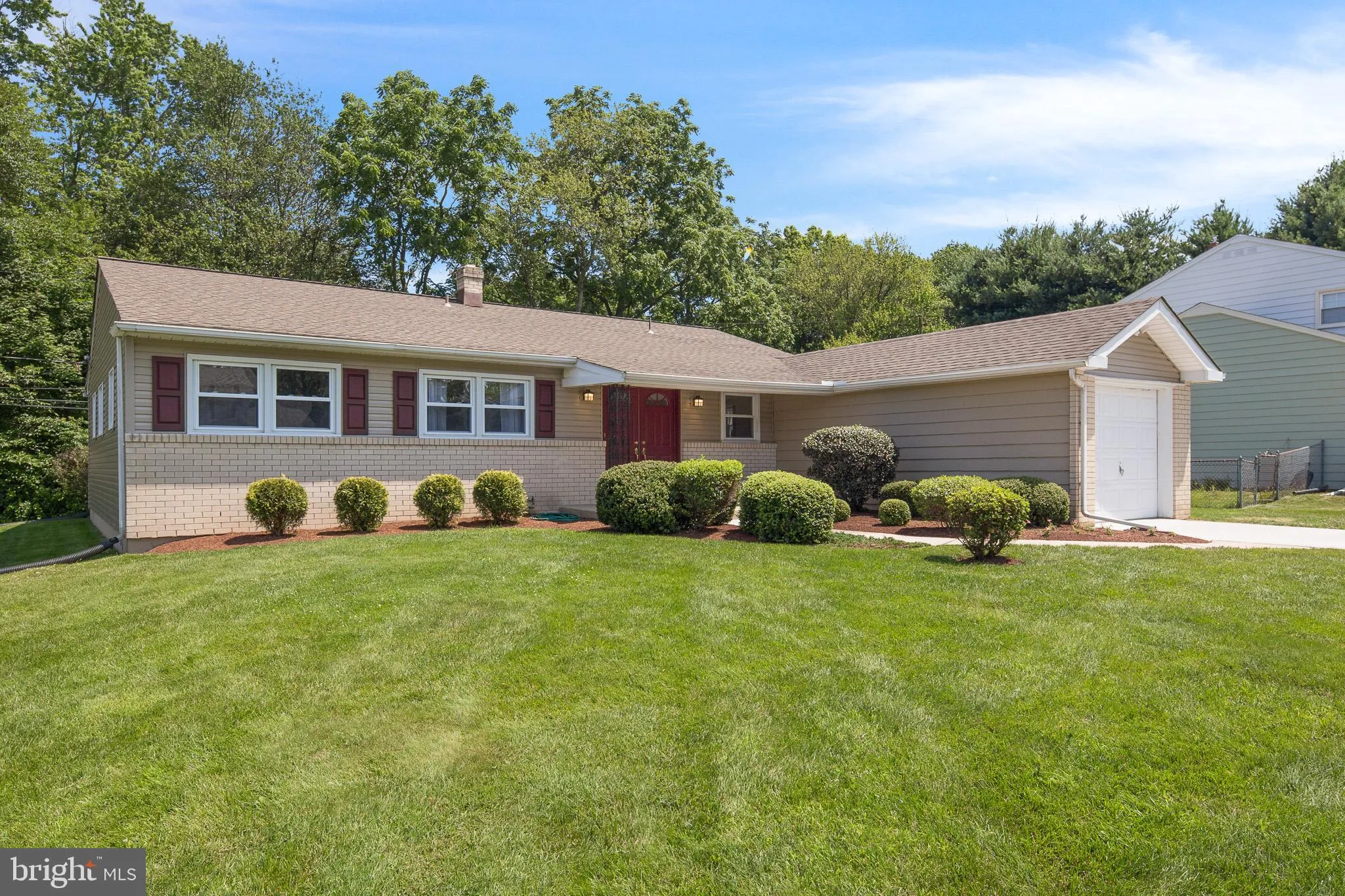 2208 Kingsridge Drive, Wilmington, DE 19810