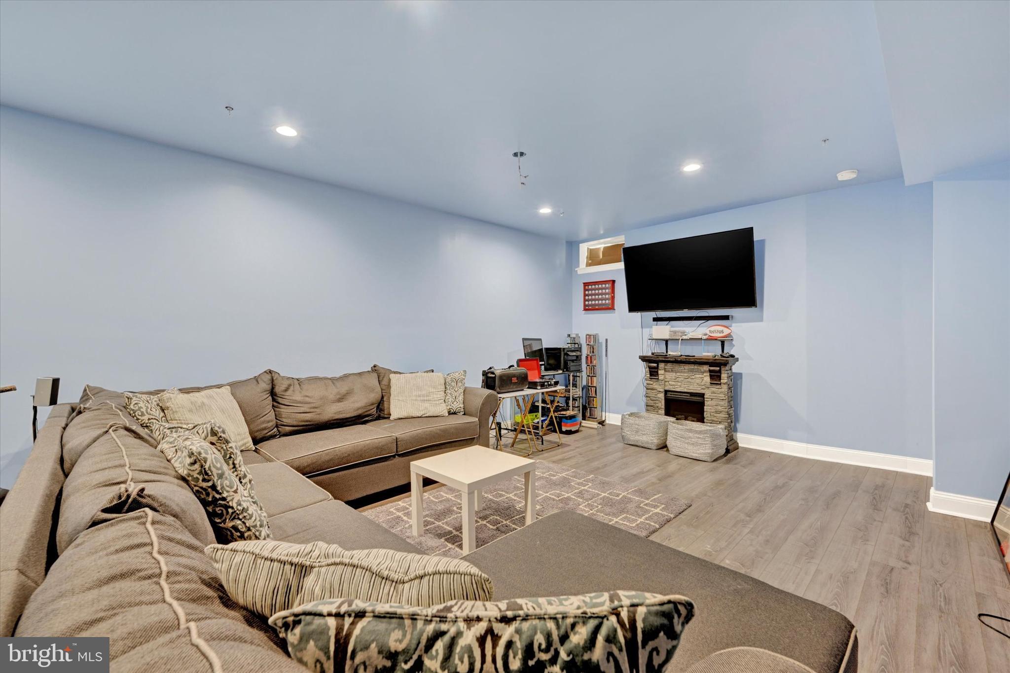 BONITA - Residential