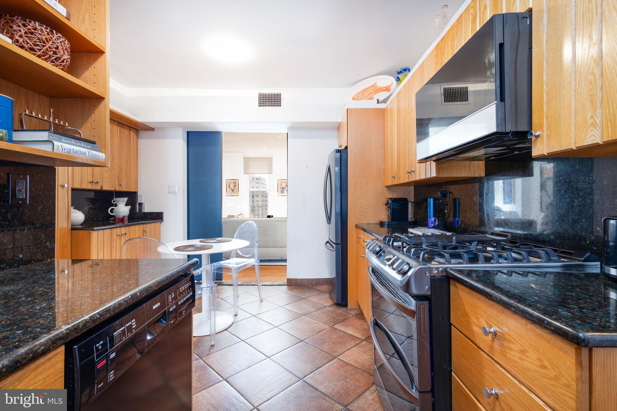 RITTENHOUSE SQUARE - Residential