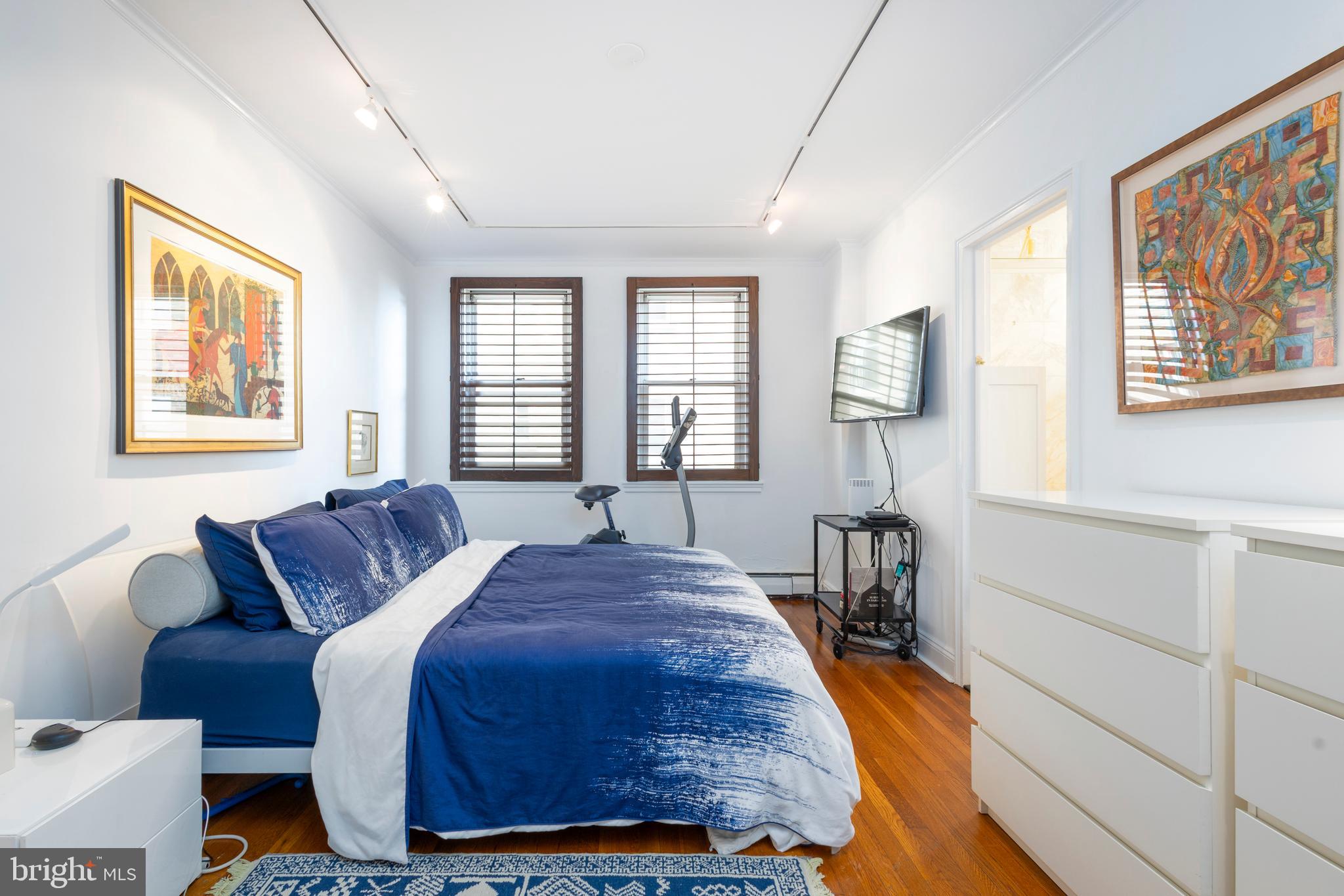 RITTENHOUSE SQUARE - Residential