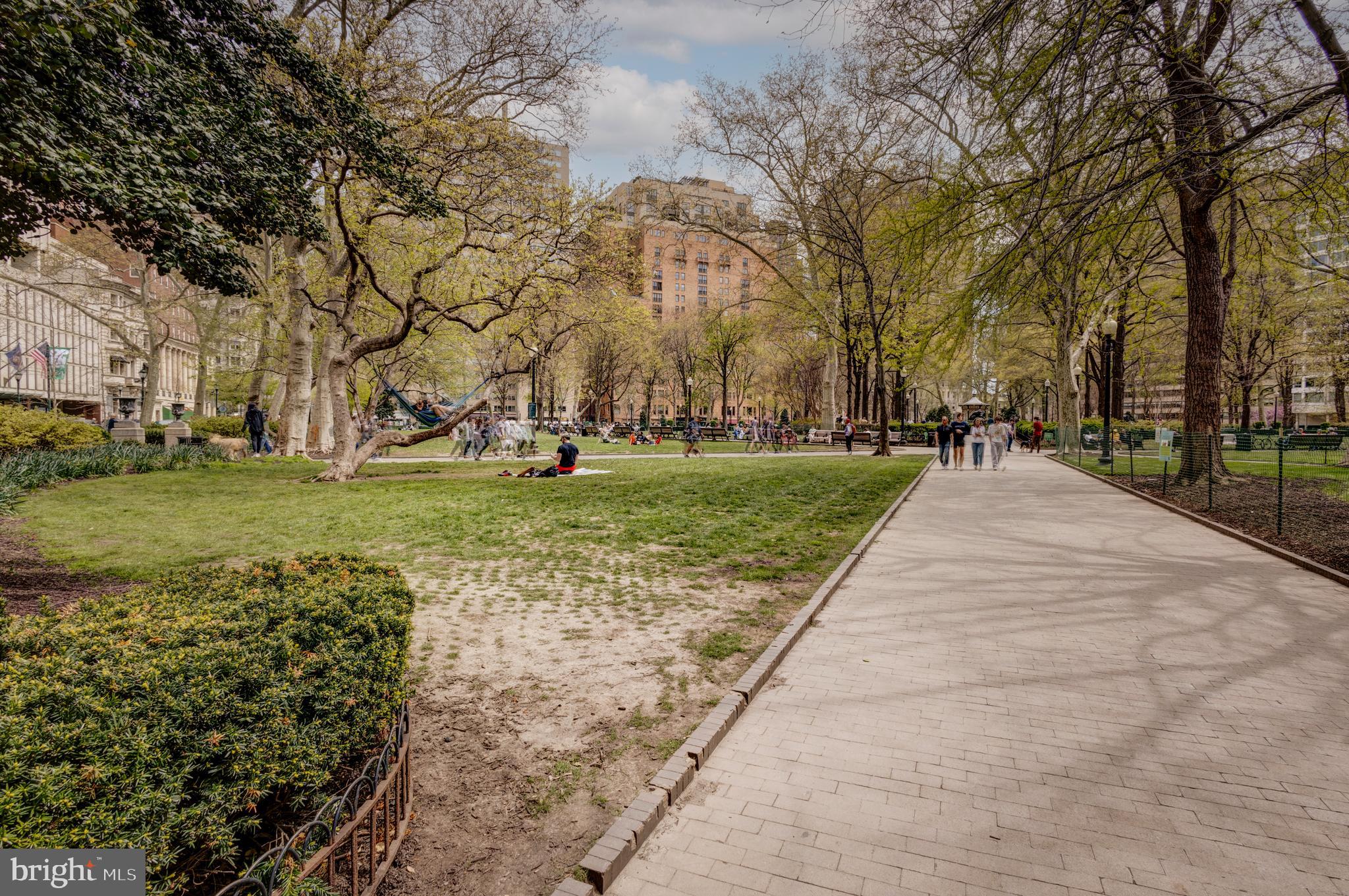 RITTENHOUSE SQUARE - Residential