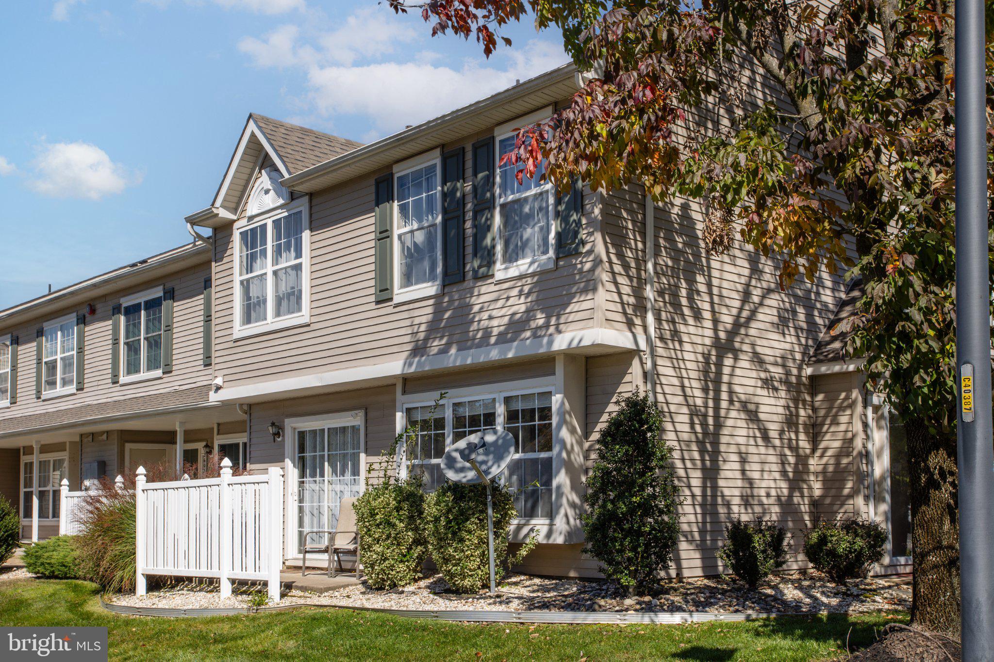 2604 BEACON HILL DRIVE