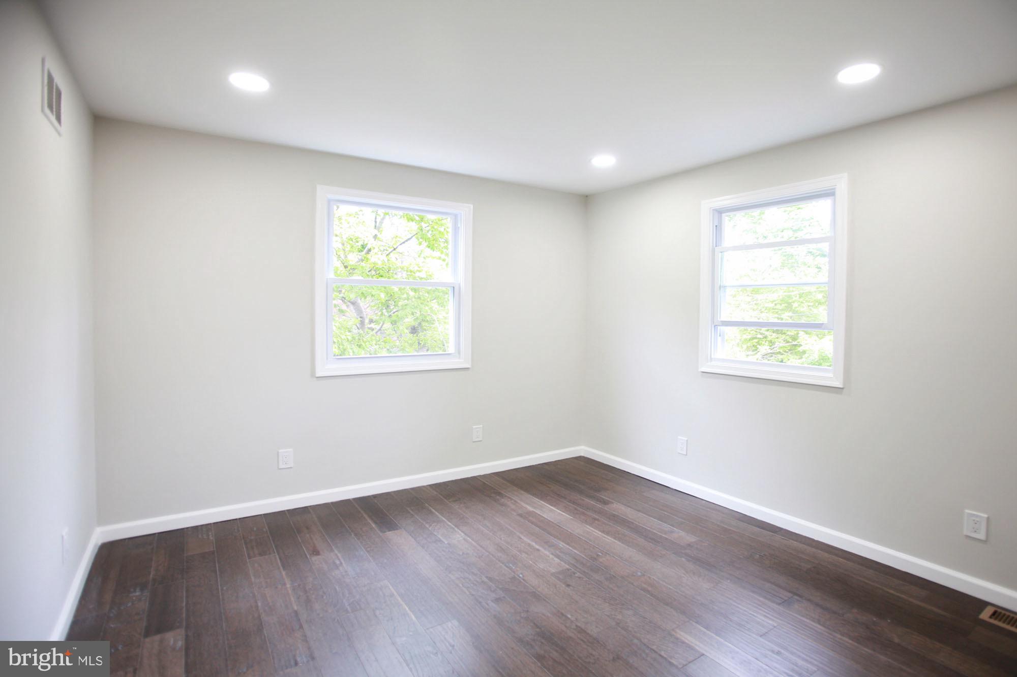 NORRITON EAST - Residential