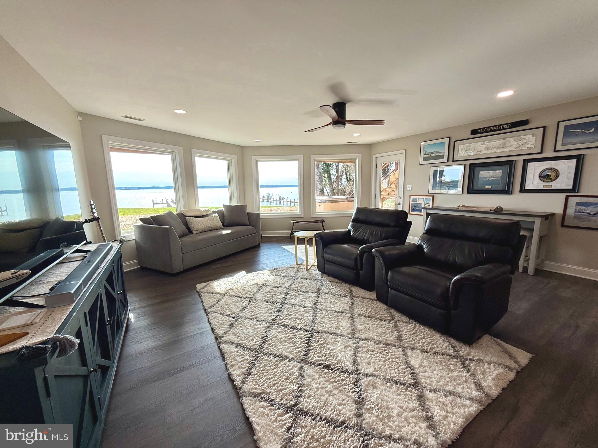 DRUM POINT - Residential