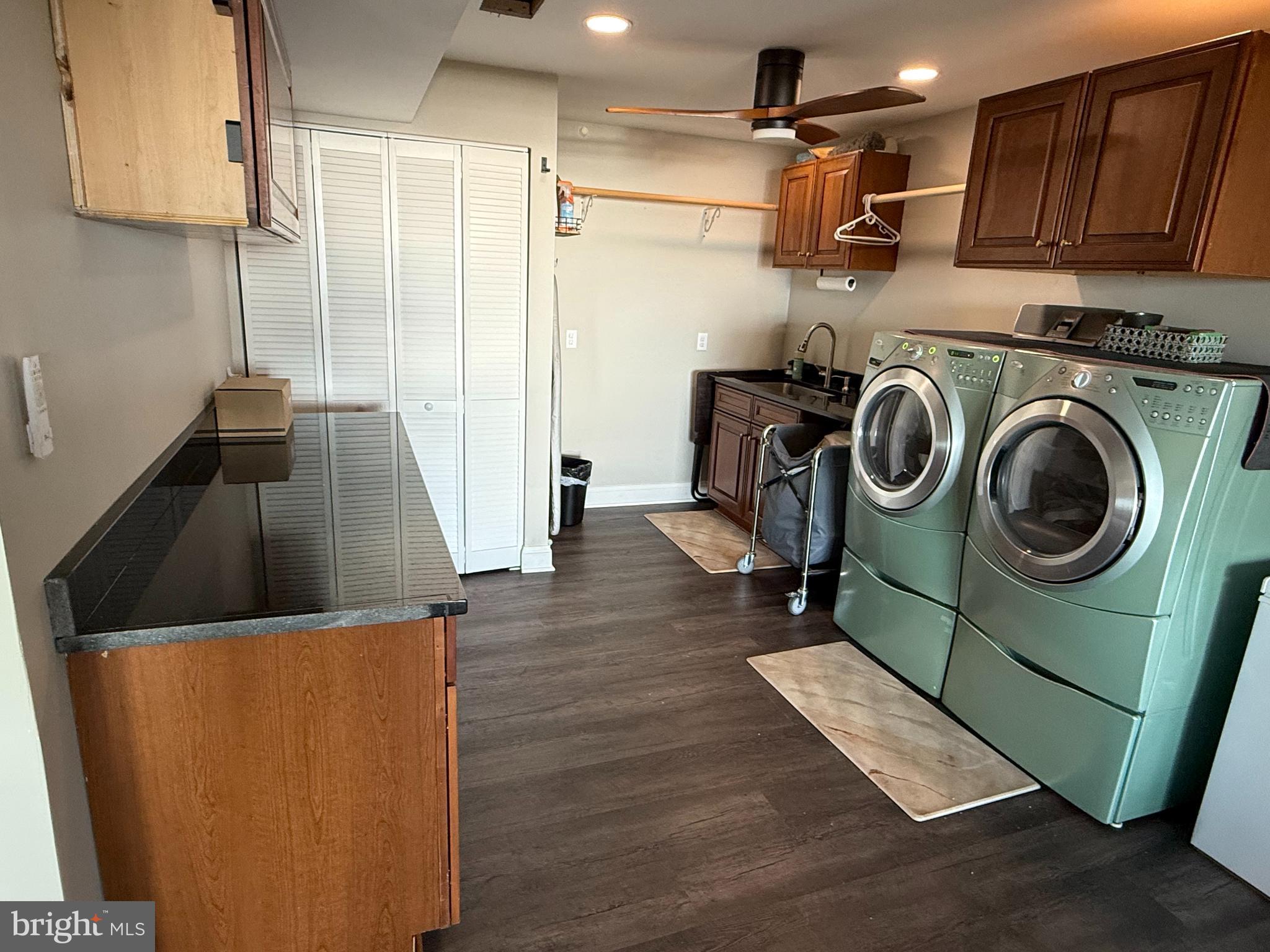 DRUM POINT - Residential