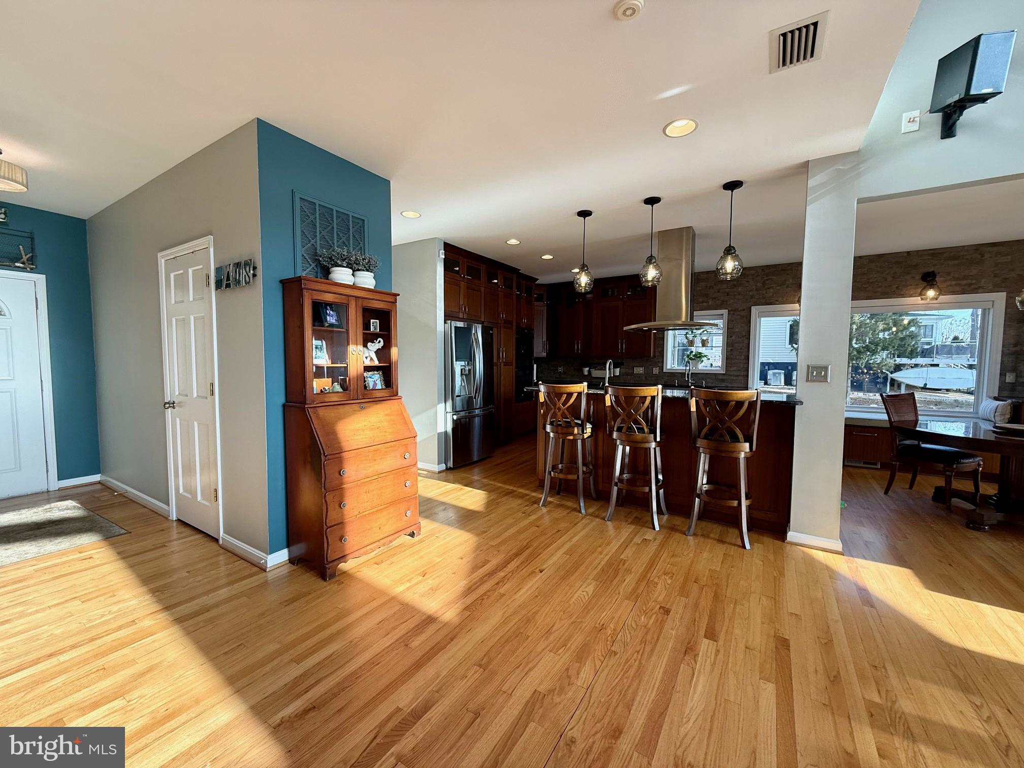 DRUM POINT - Residential