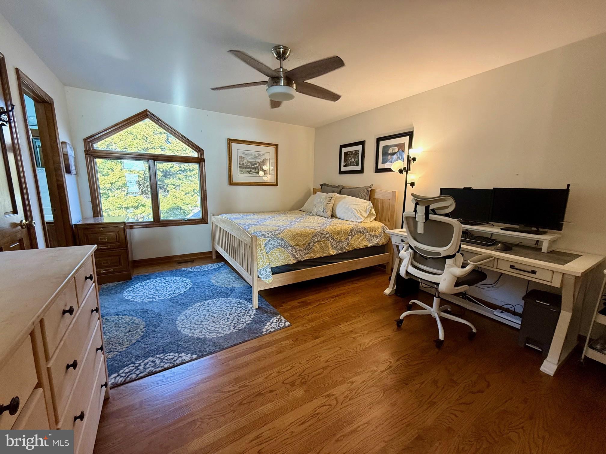 DRUM POINT - Residential