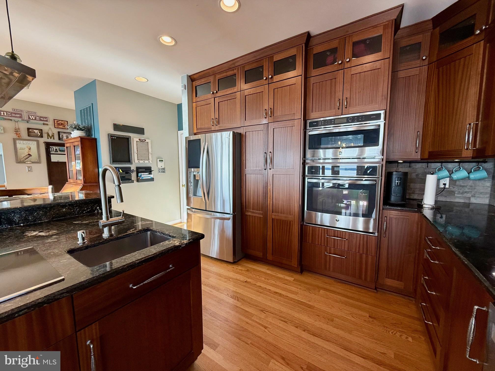 DRUM POINT - Residential