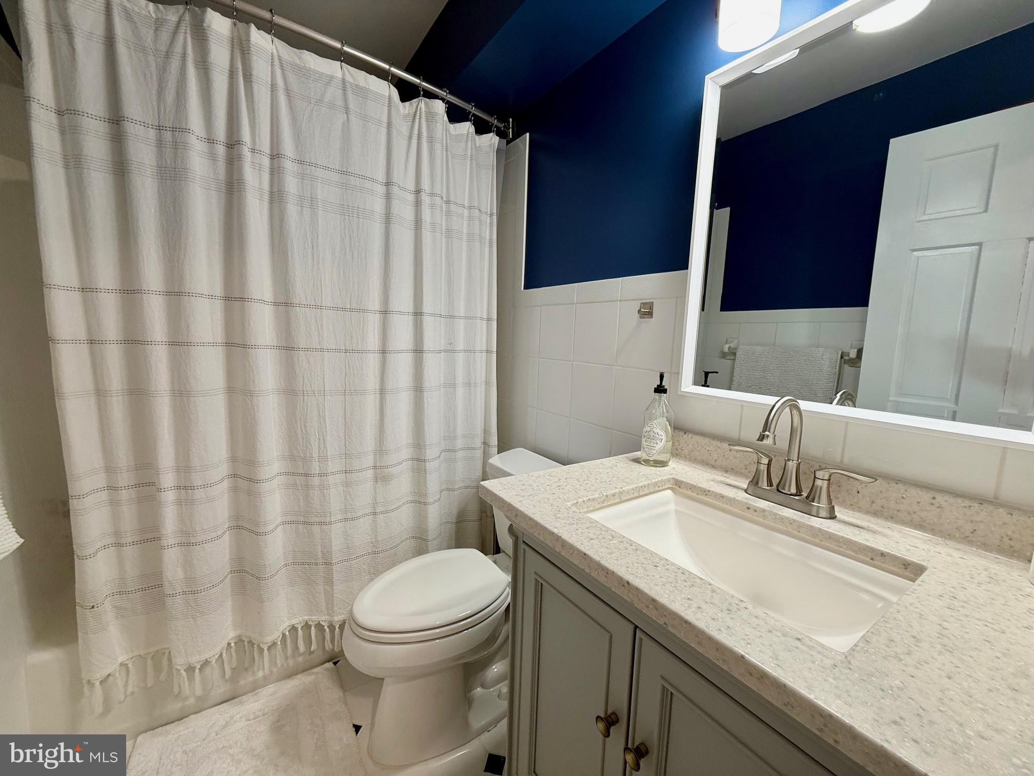 DRUM POINT - Residential