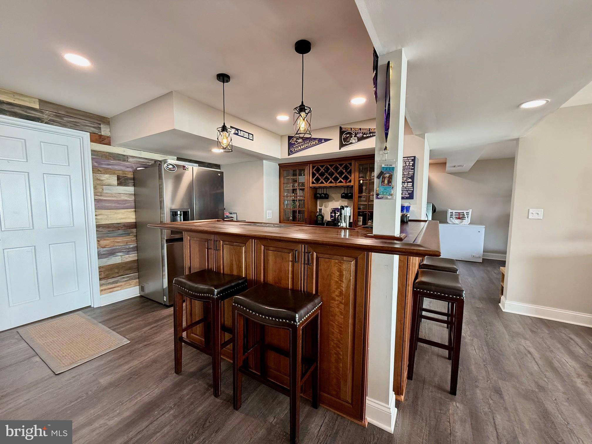 DRUM POINT - Residential