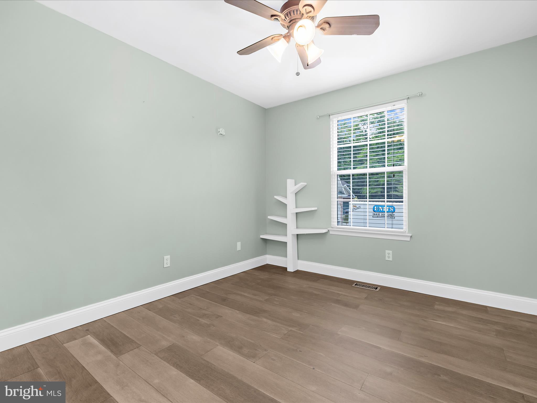 GALLATIN WOODS - Residential