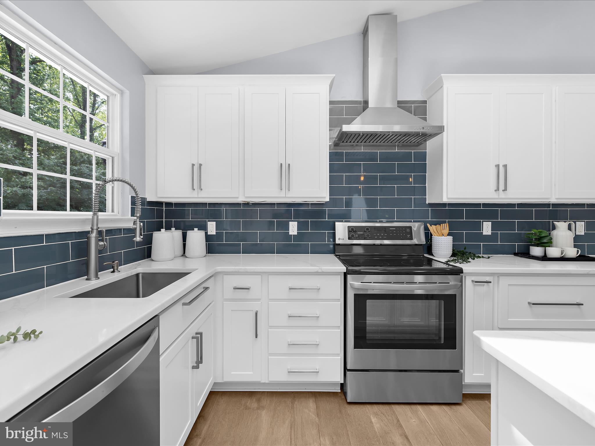 GALLATIN WOODS - Residential