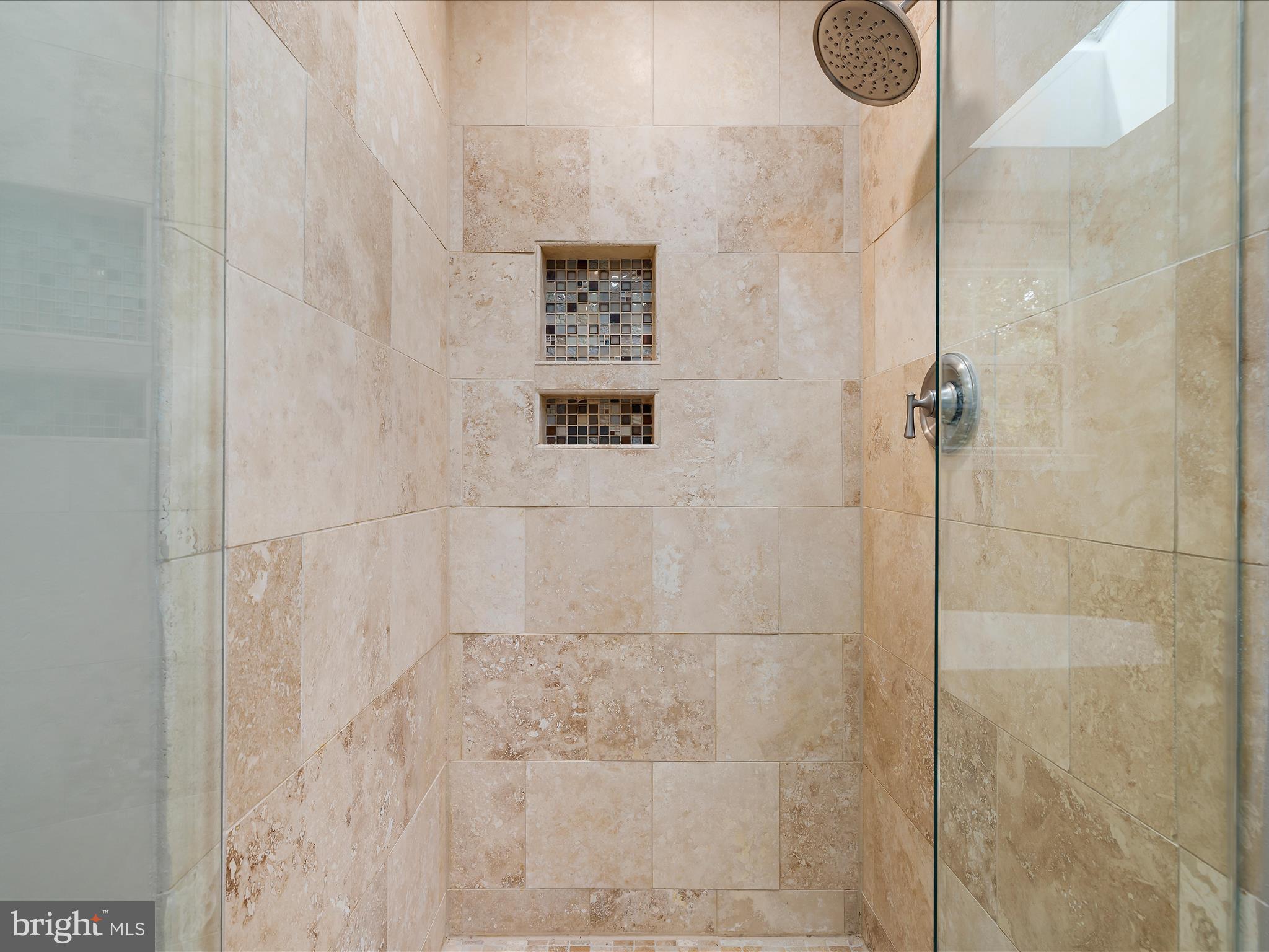 GALLATIN WOODS - Residential