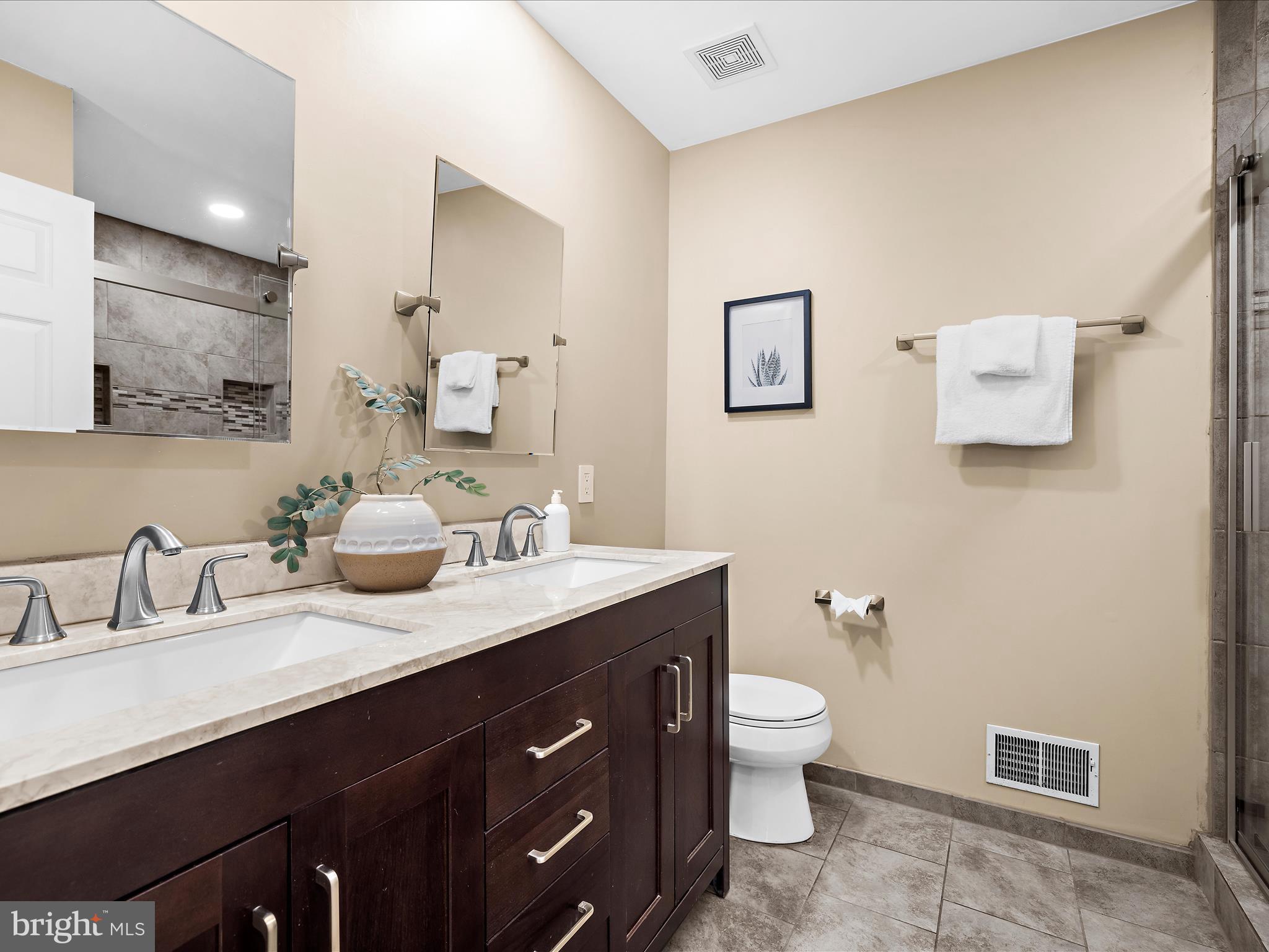 GALLATIN WOODS - Residential