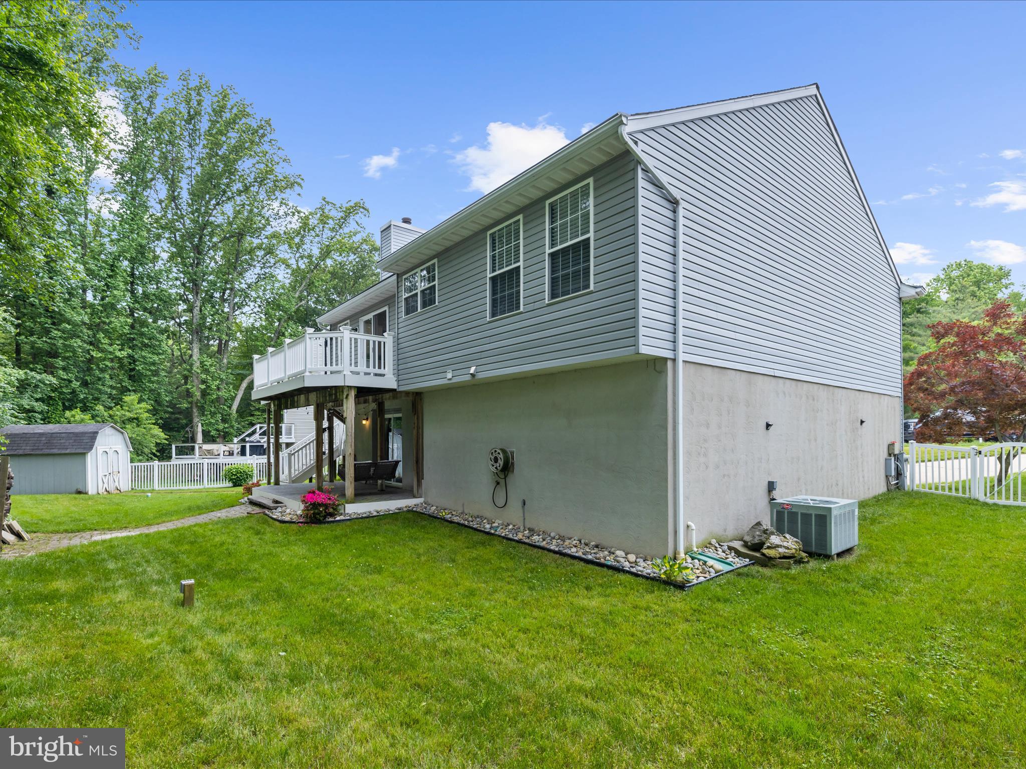 1103 GALLATIN WAY