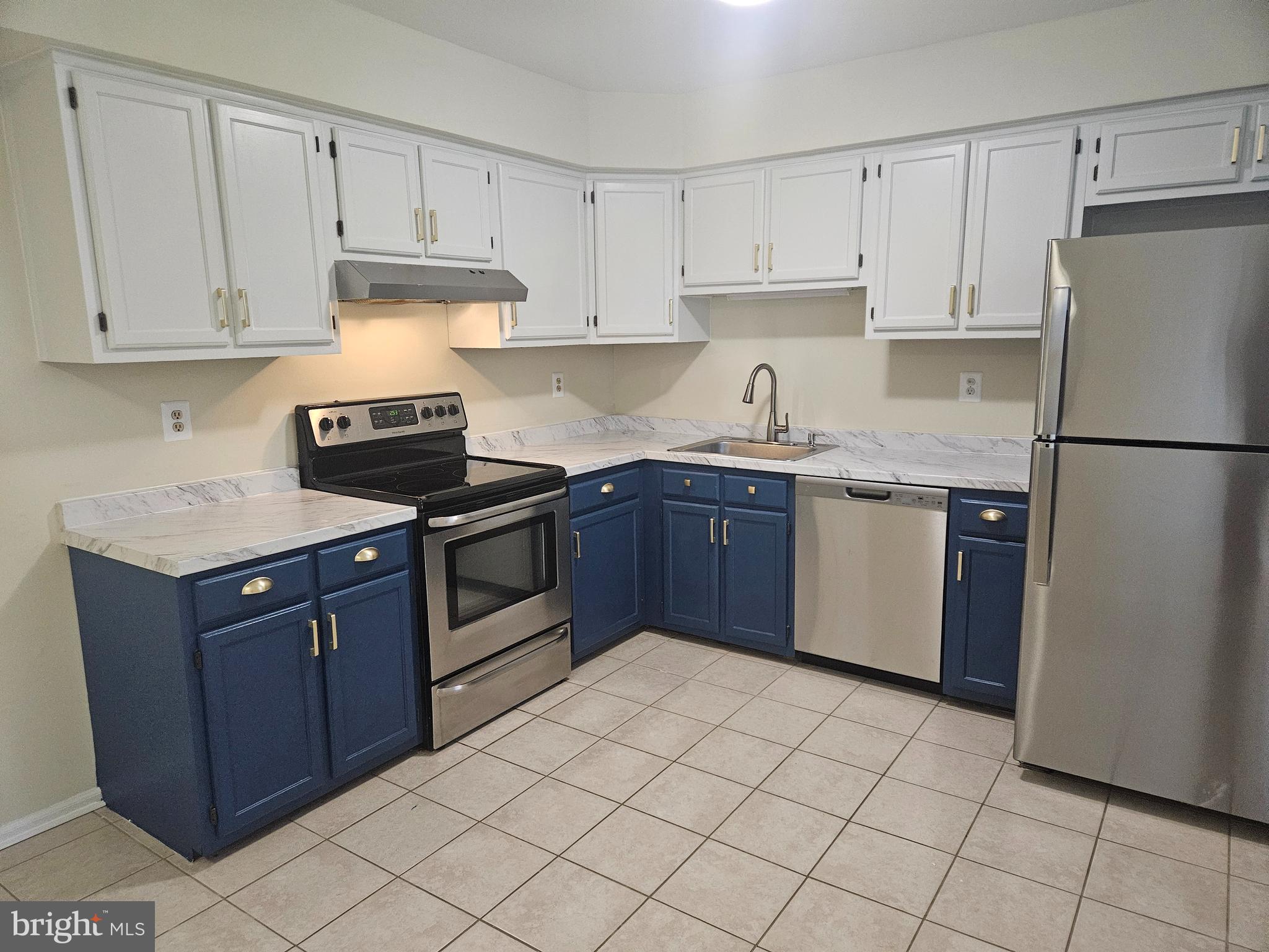 COPPER MILL STA - Residential Lease