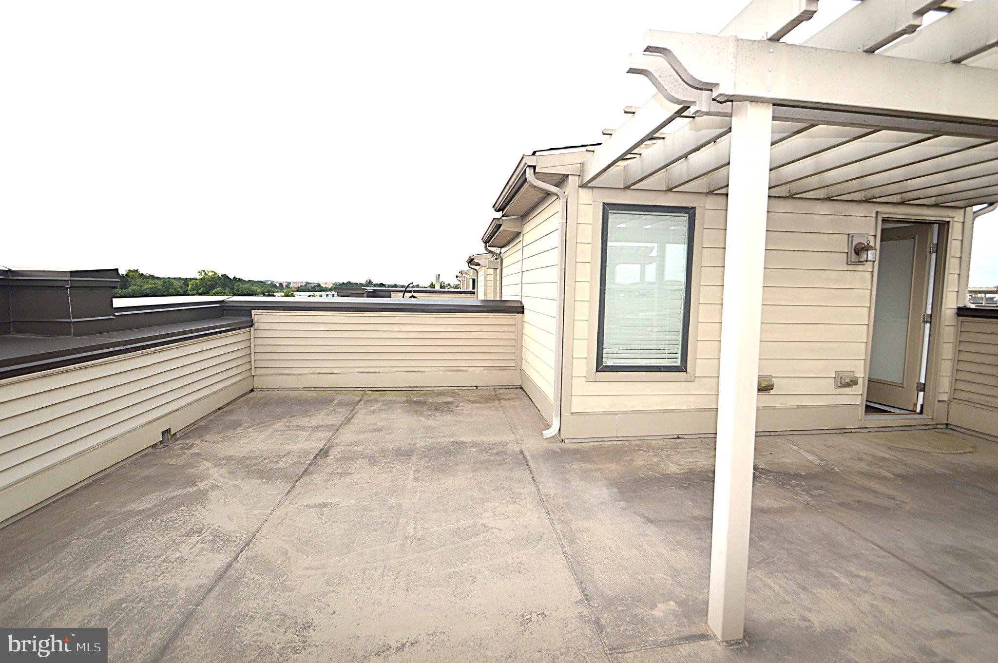 44878 TIVERTON SQUARE