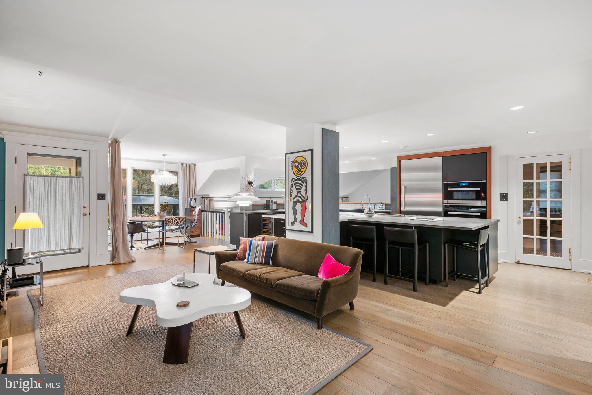 RADNOR HUNT - Residential