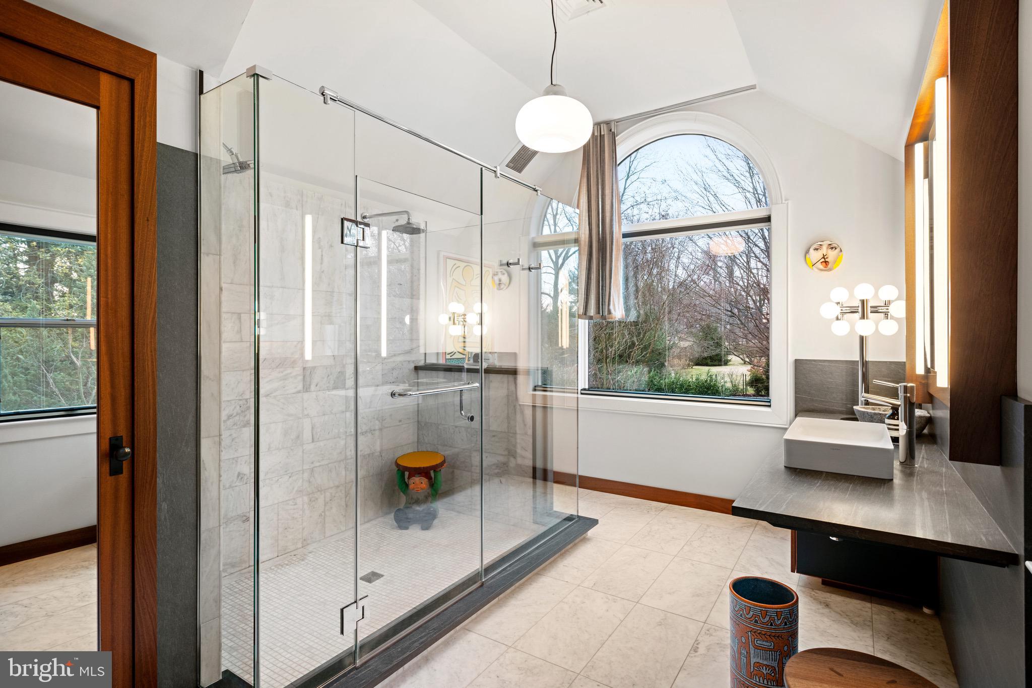 RADNOR HUNT - Residential