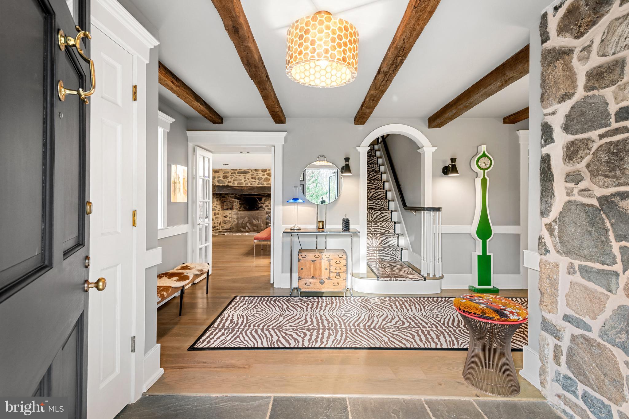 RADNOR HUNT - Residential