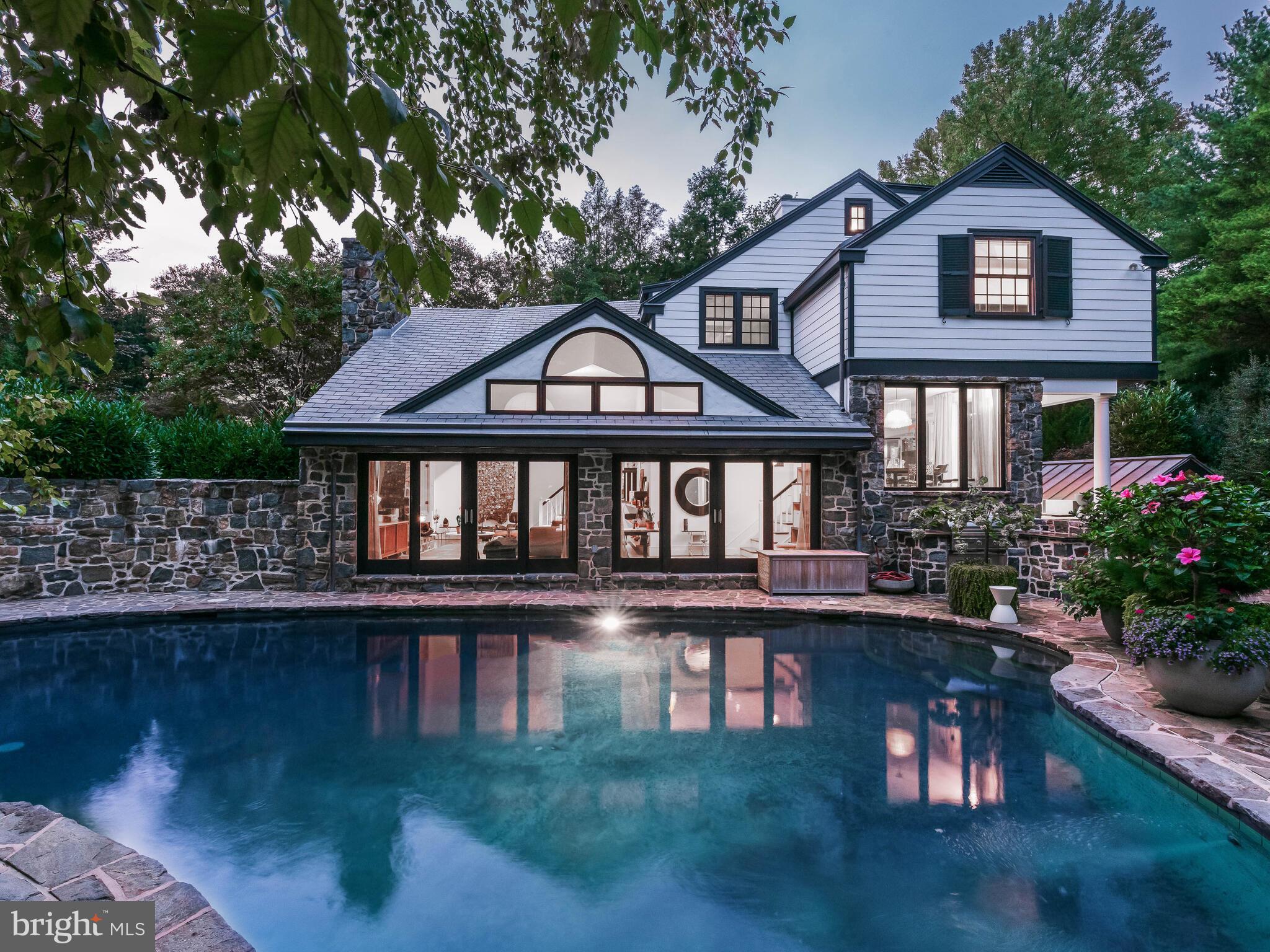 RADNOR HUNT - Residential