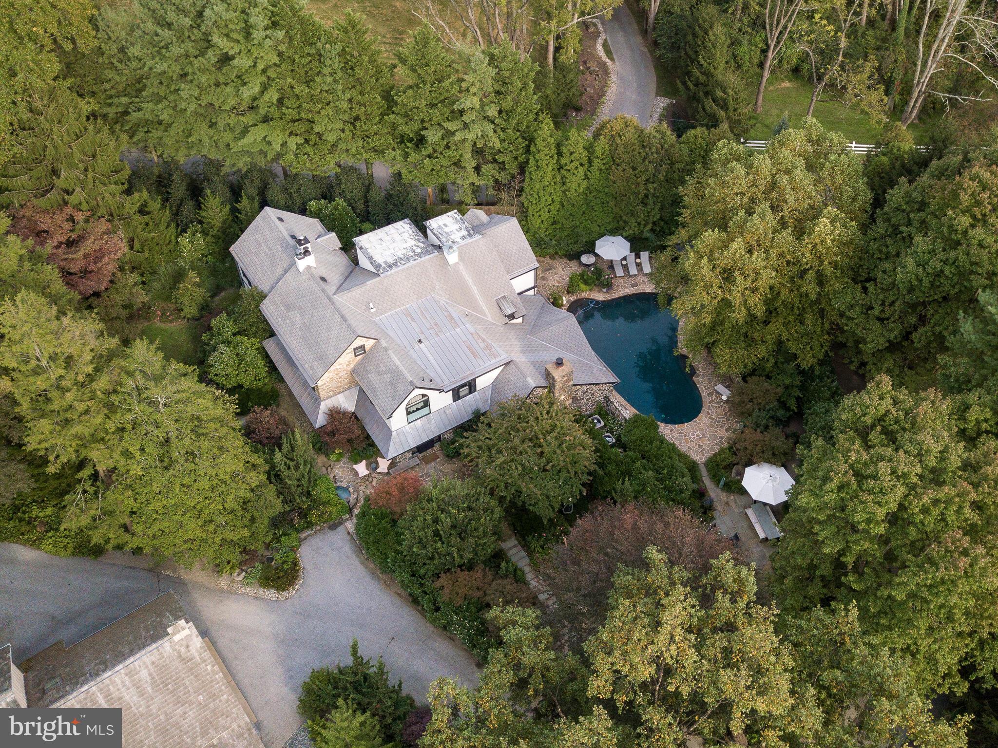 RADNOR HUNT - Residential