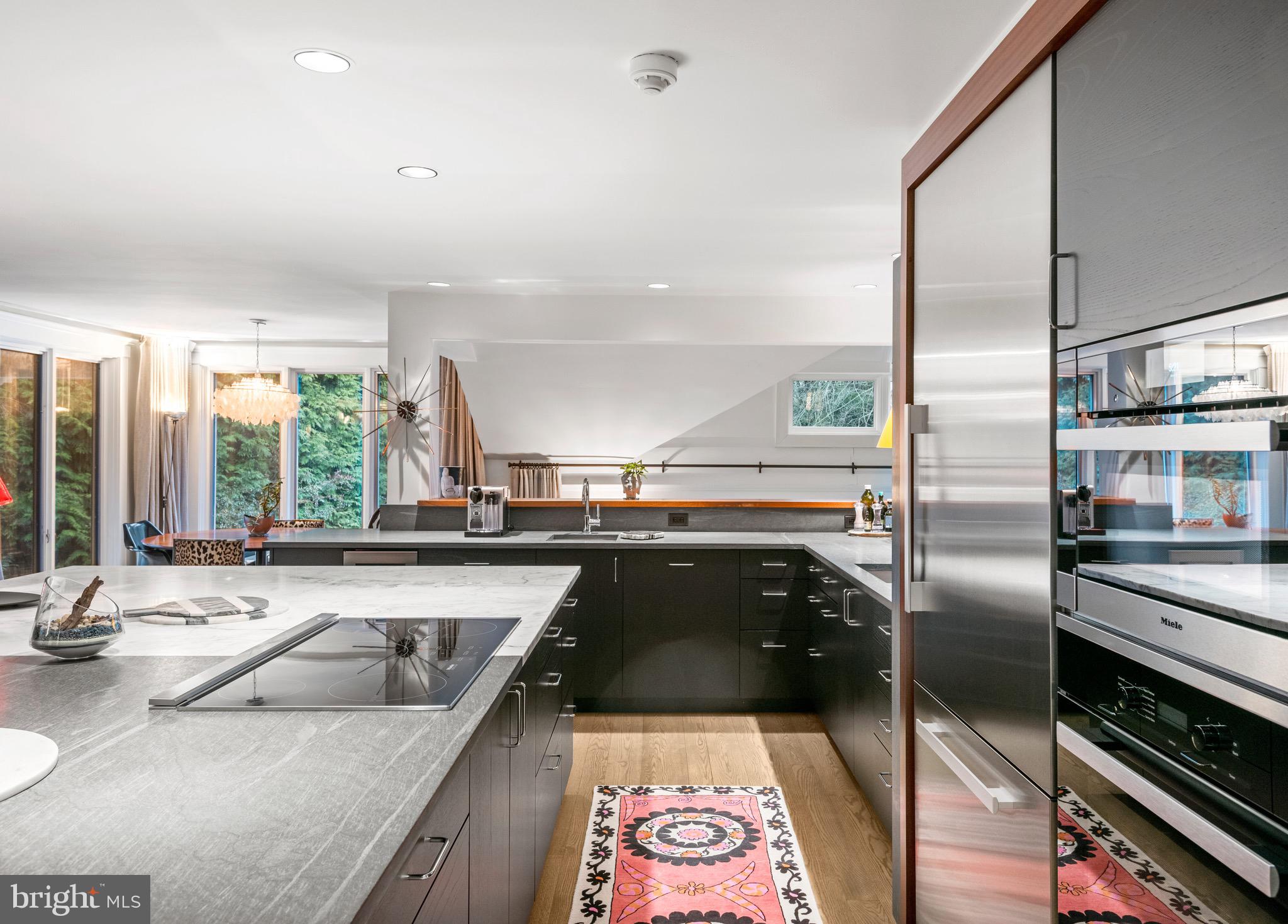 RADNOR HUNT - Residential