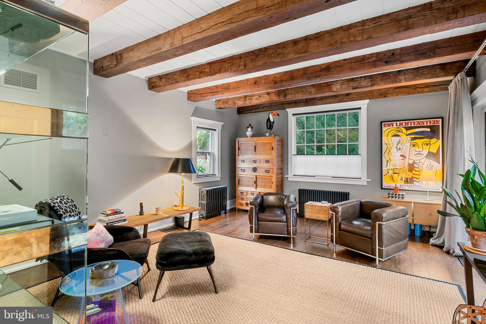 RADNOR HUNT - Residential