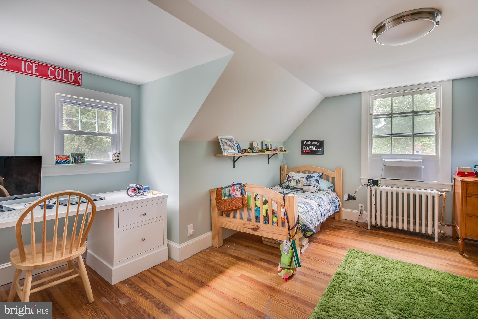 WARDOUR - Residential