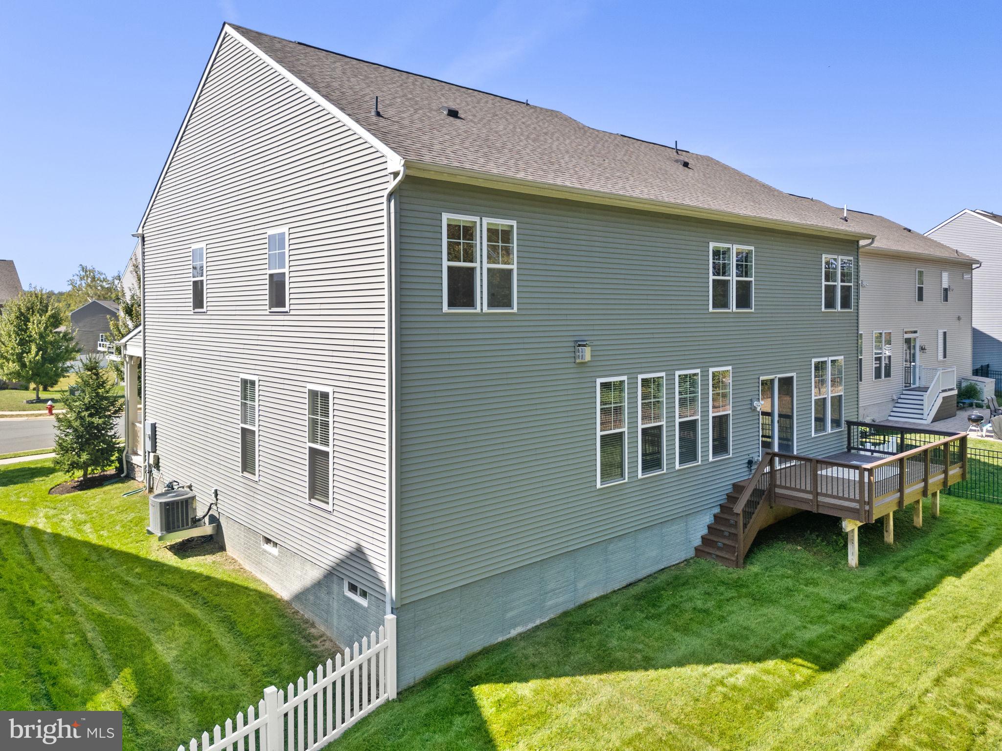 MCINTOSH - Residential