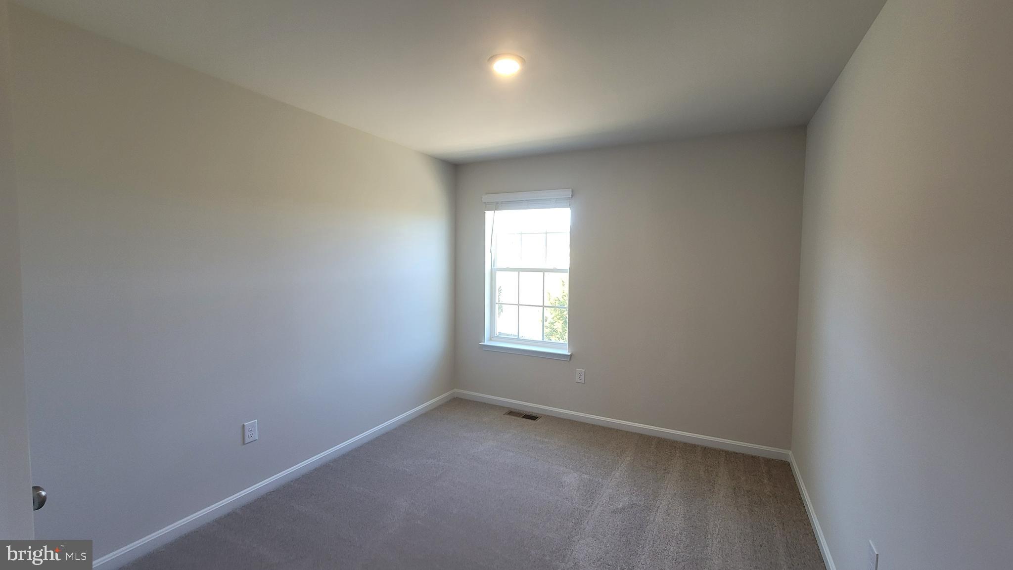 HIGH POINTE SOUTH - Residential