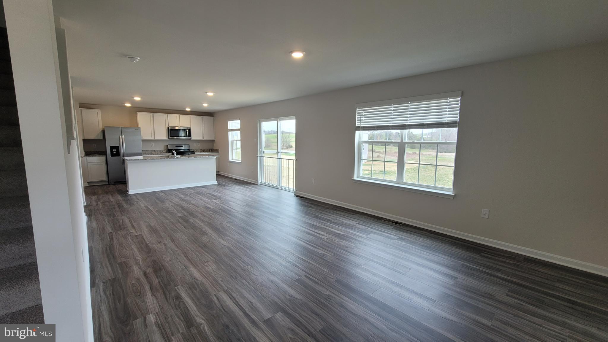 HIGH POINTE SOUTH - Residential