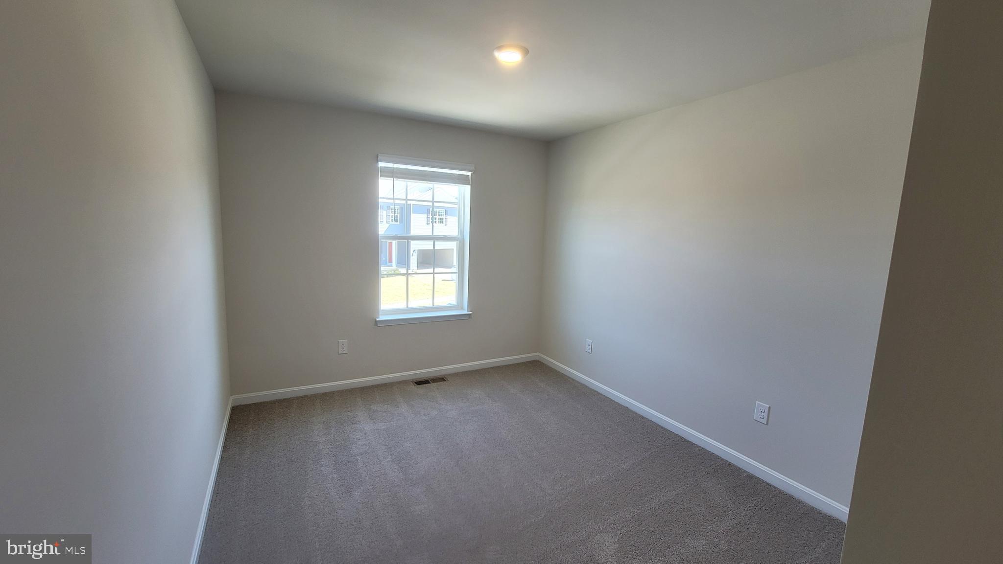 HIGH POINTE SOUTH - Residential