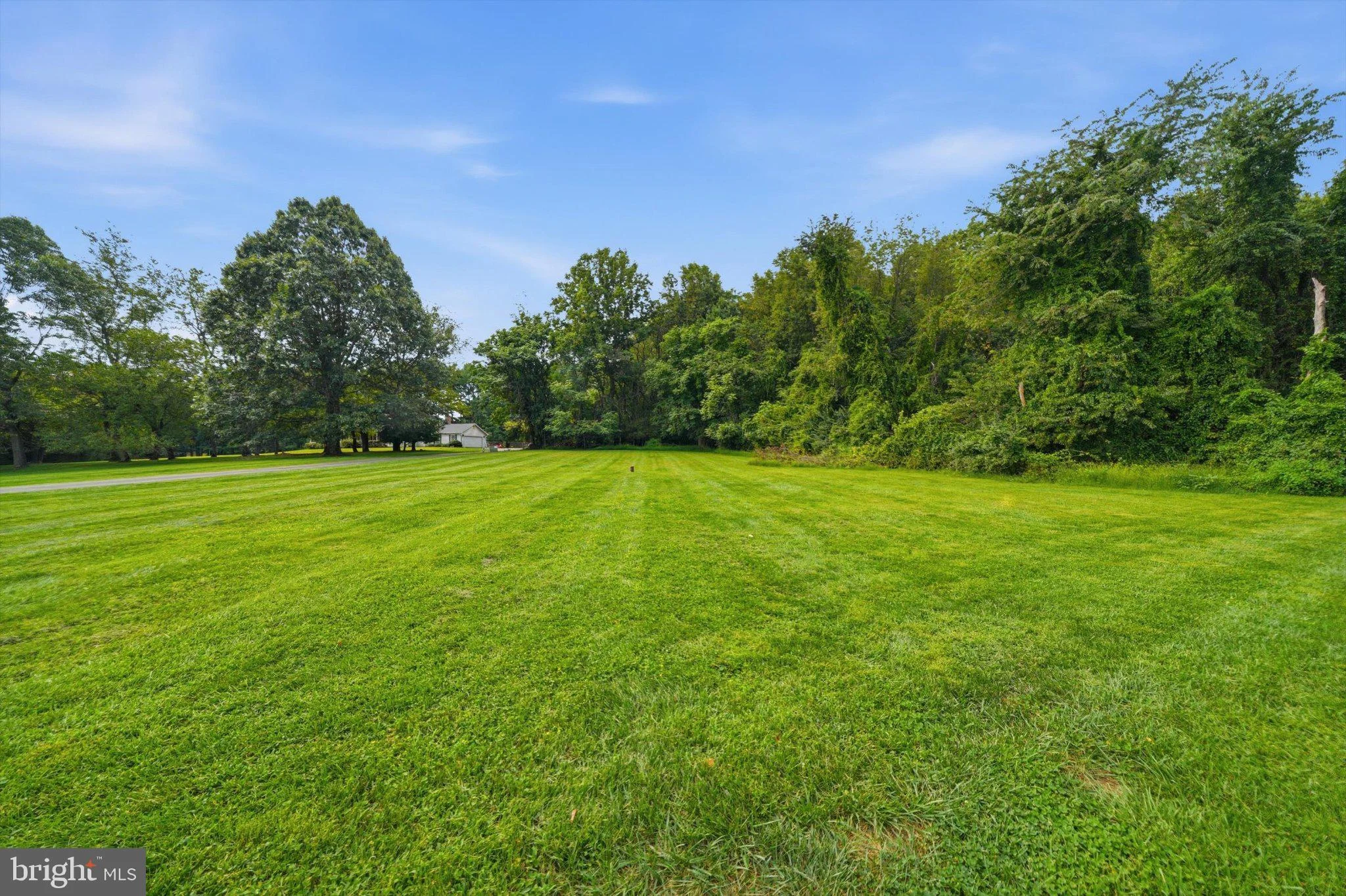 25204 Woodfield School Road
