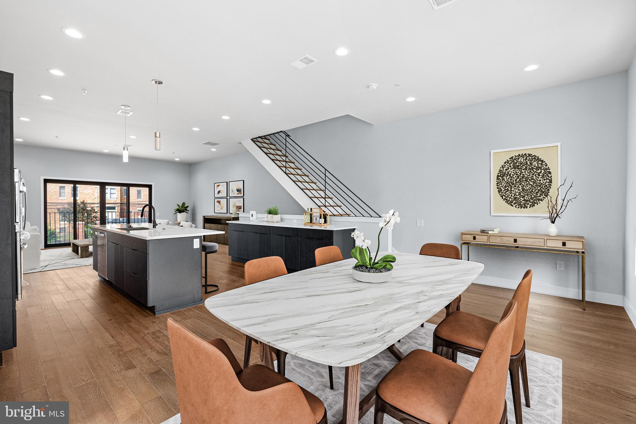 STRAWBERRY MANSION - Residential