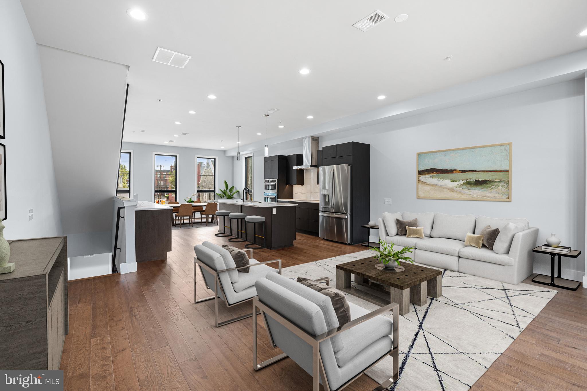 STRAWBERRY MANSION - Residential