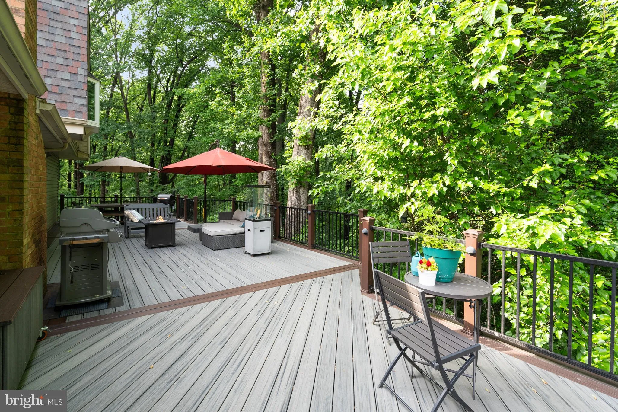 Burke, Virginia 22015, United States, 4 Bedrooms Bedrooms, ,3 BathroomsBathrooms,Residential,Contingent,130459