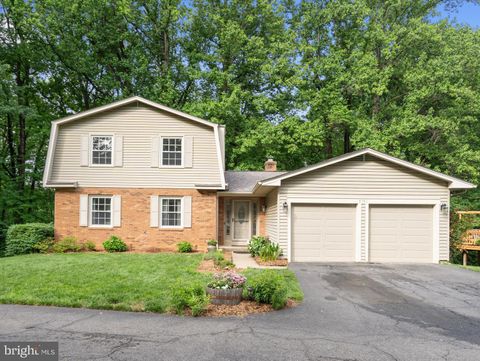 5731 WOODEN SPOON COURT BURKE VA 22015