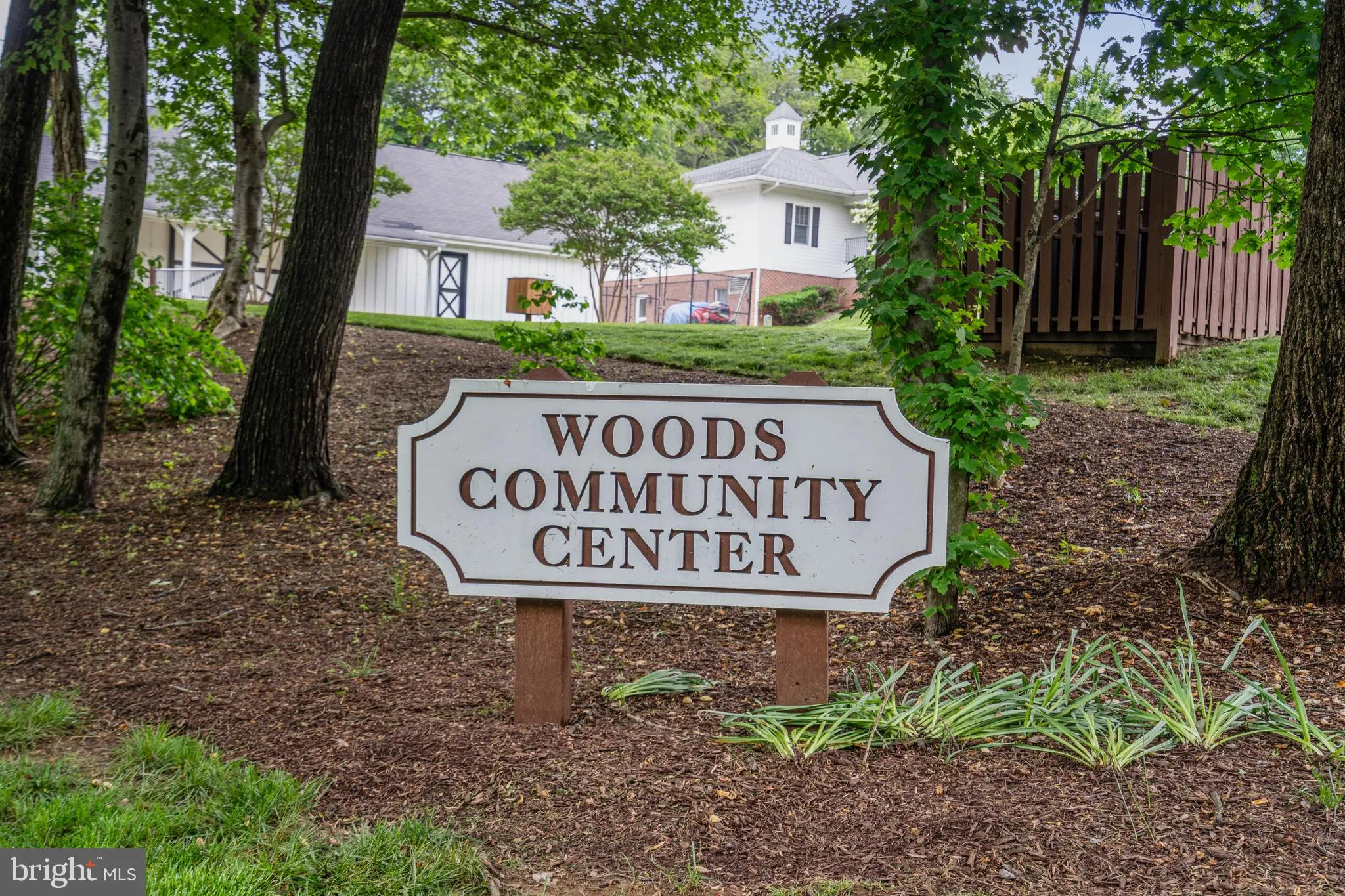 Burke, Virginia 22015, United States, 4 Bedrooms Bedrooms, ,3 BathroomsBathrooms,Residential,Contingent,130459