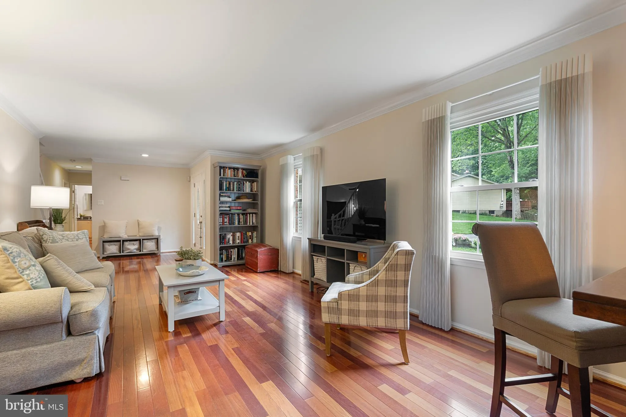 Burke, Virginia 22015, United States, 4 Bedrooms Bedrooms, ,3 BathroomsBathrooms,Residential,Contingent,130459