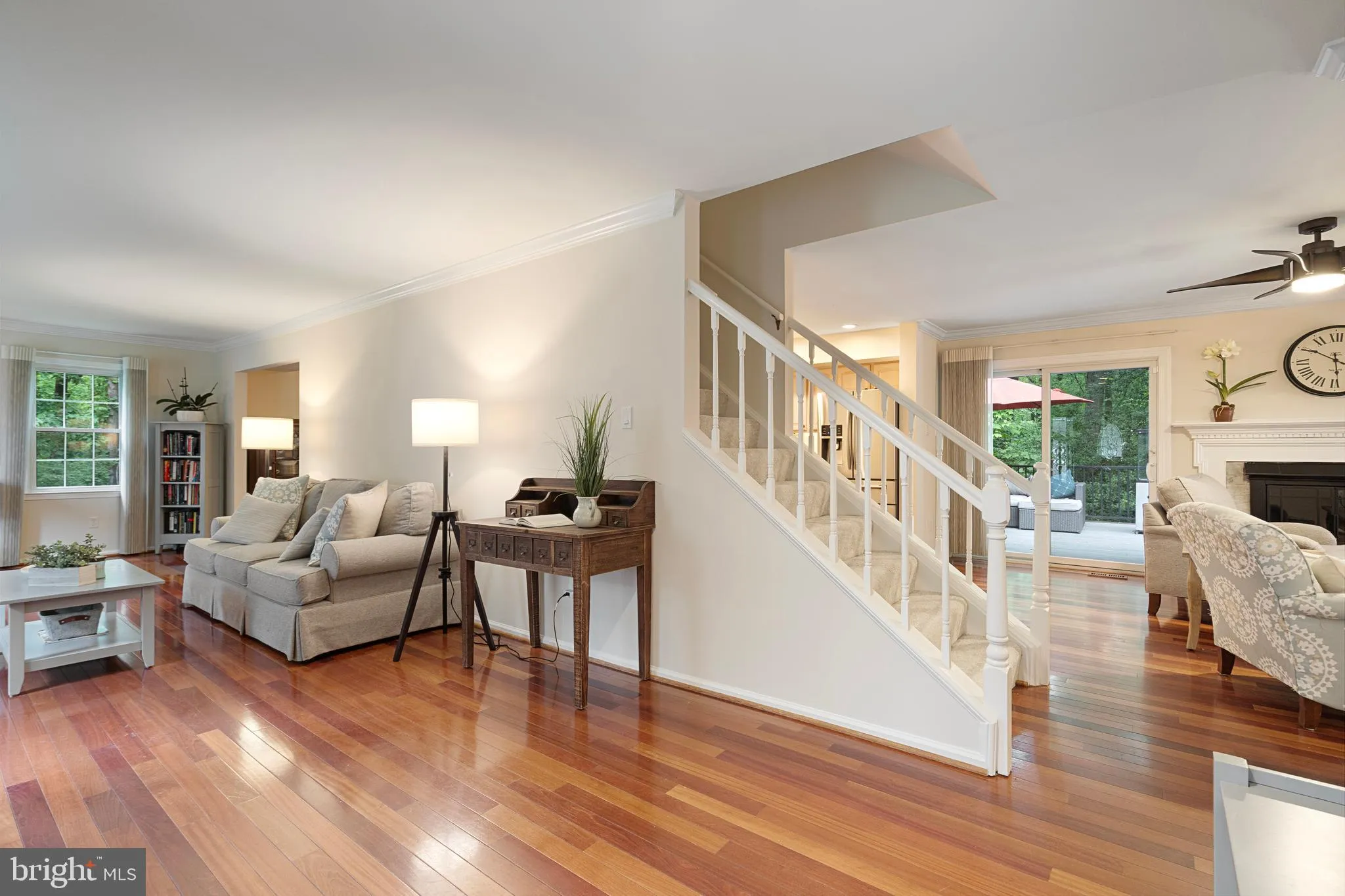 Burke, Virginia 22015, United States, 4 Bedrooms Bedrooms, ,3 BathroomsBathrooms,Residential,Contingent,130459