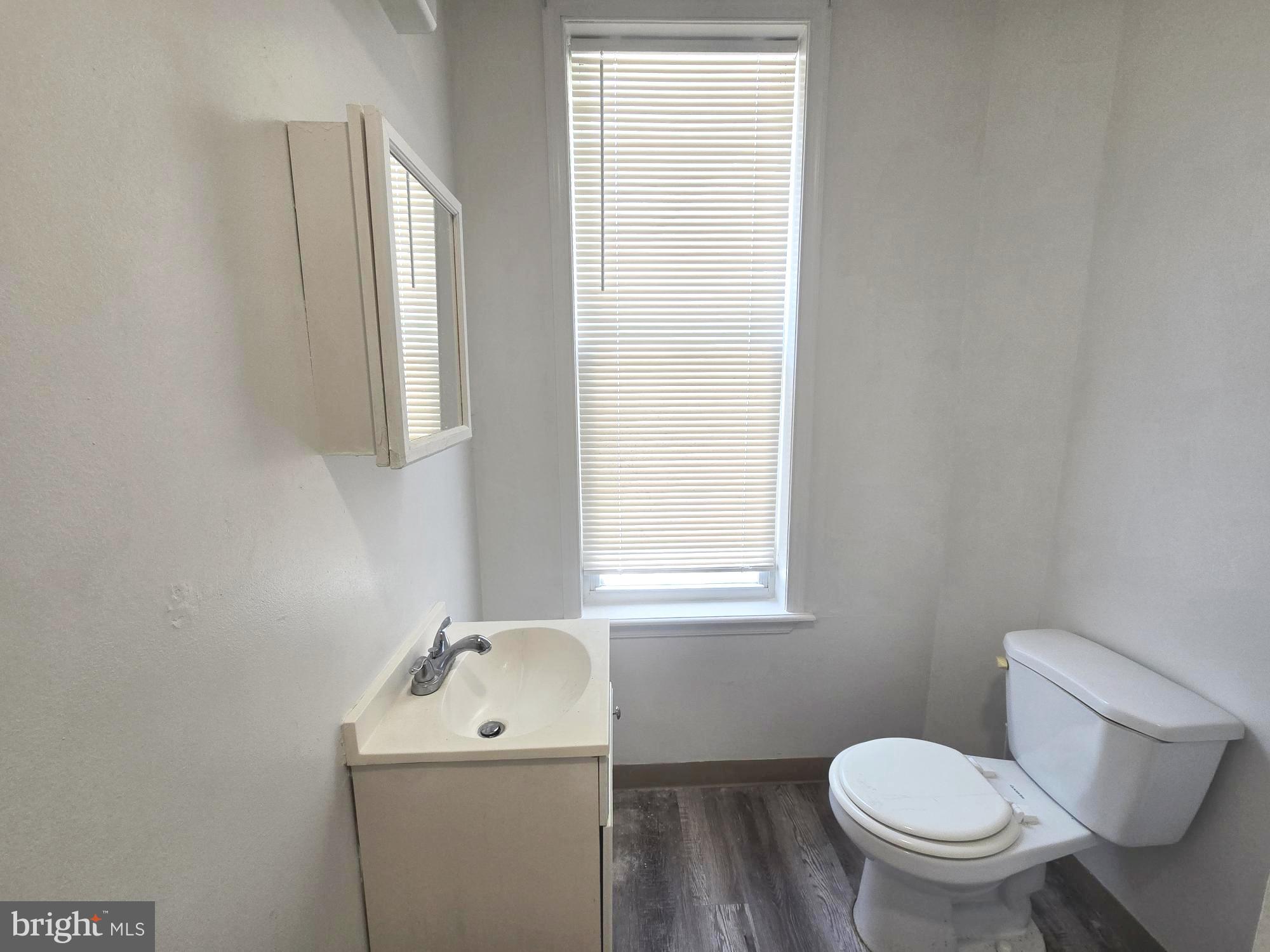 OVERBROOK - Residential Lease