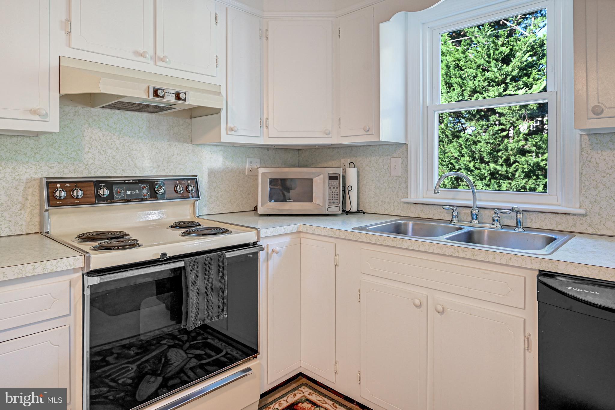 WATERSVILLE - Residential