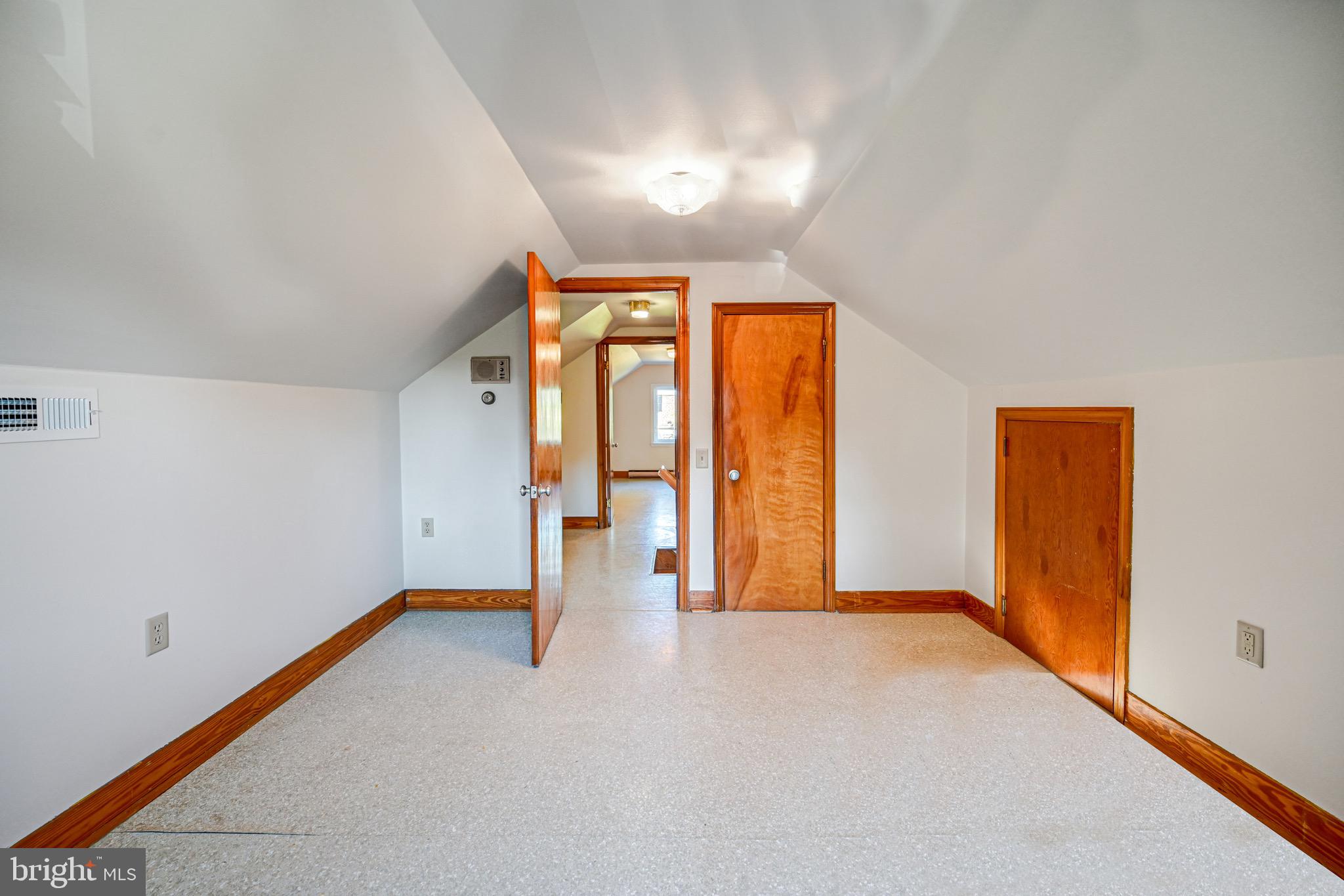 WATERSVILLE - Residential