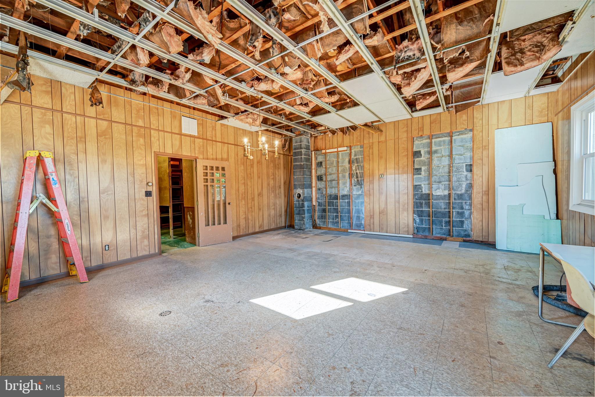 WATERSVILLE - Residential