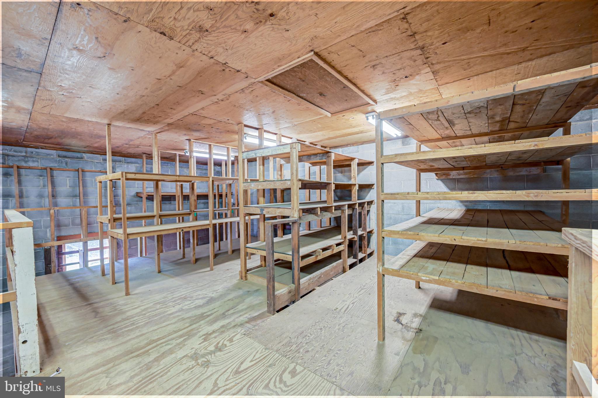 WATERSVILLE - Residential