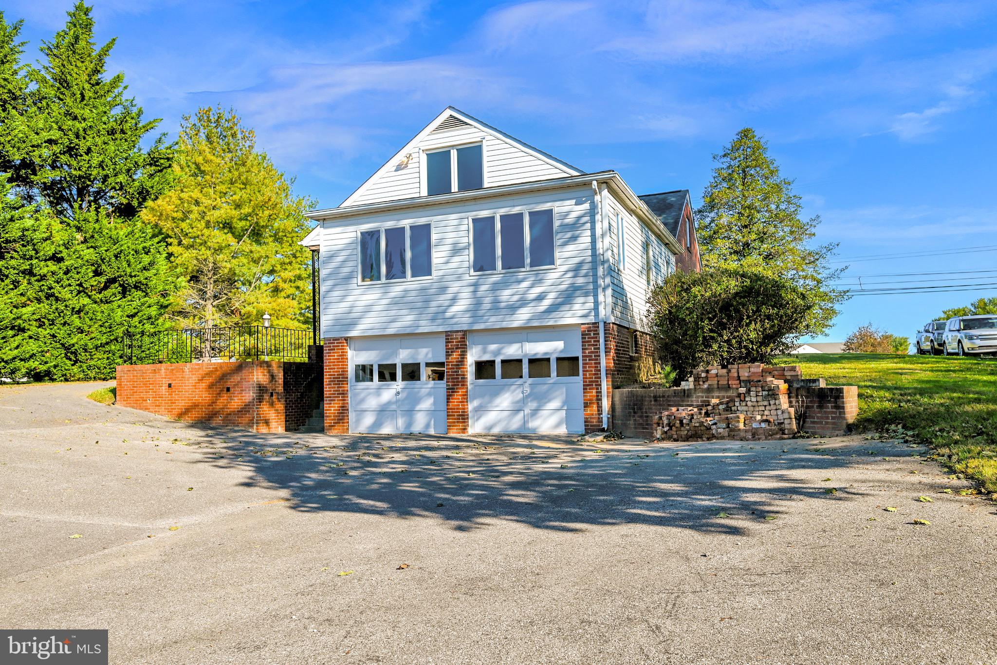 WATERSVILLE - Residential