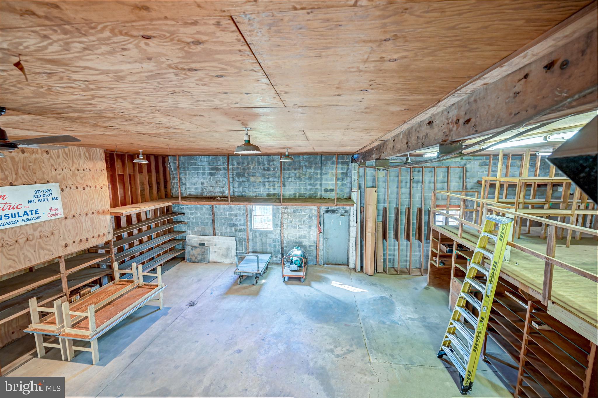 WATERSVILLE - Residential