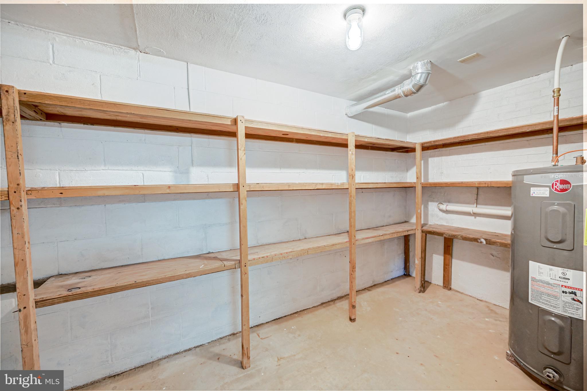 WATERSVILLE - Residential