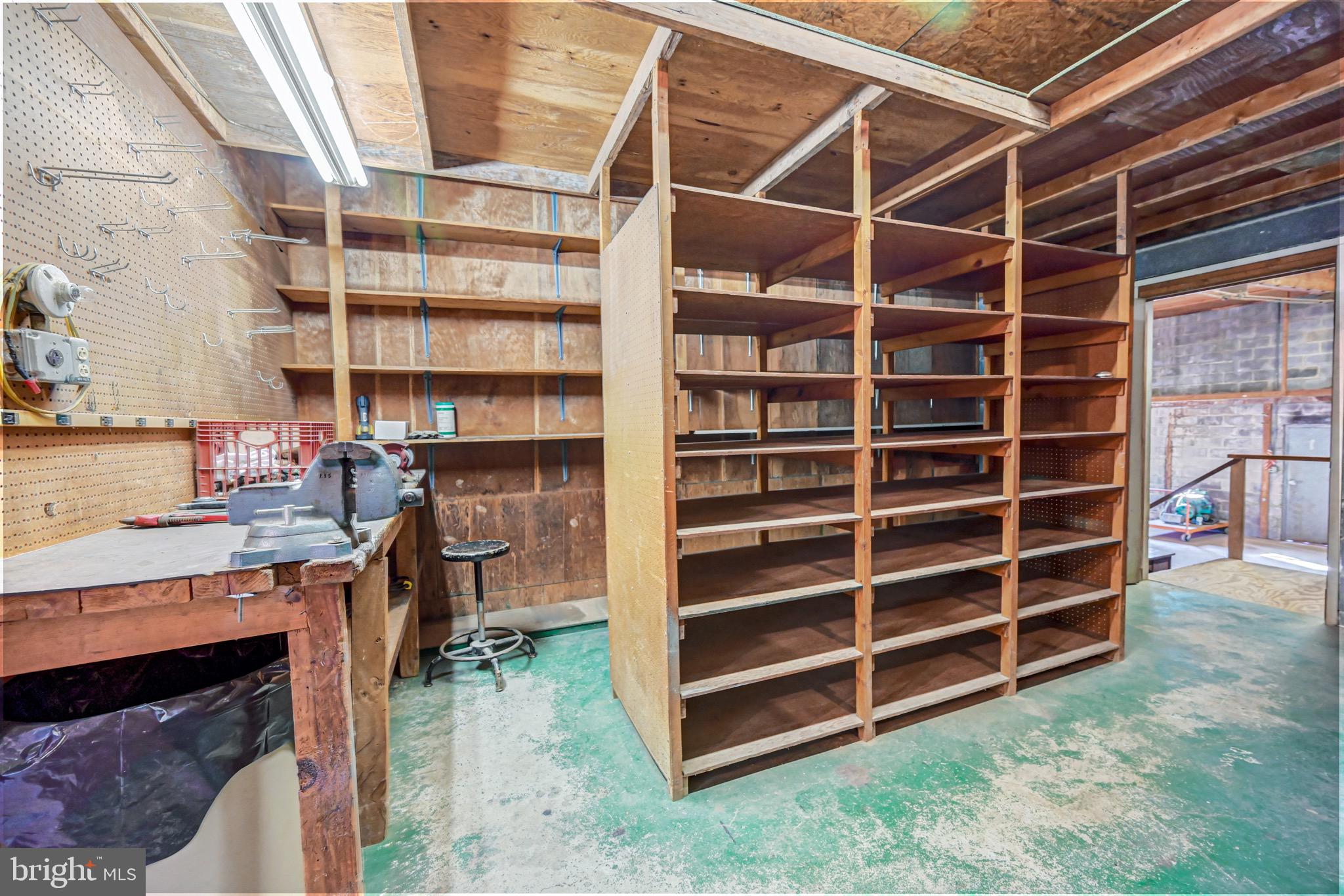 WATERSVILLE - Residential